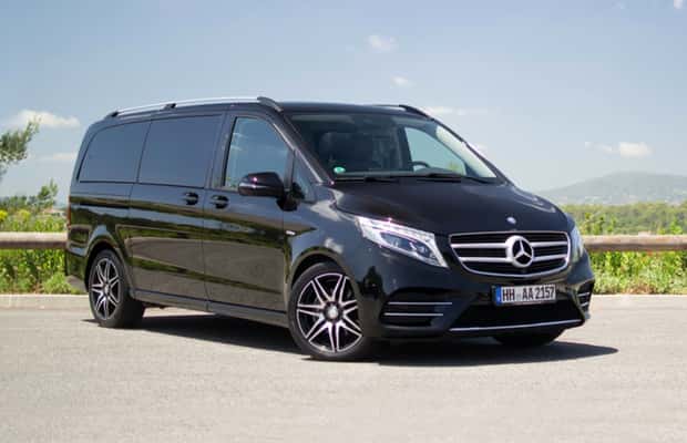 image n.1 of Toronto: Pearson Airport YYZ Private Transfer to Toronto activity in Toronto, uploaded by supplier