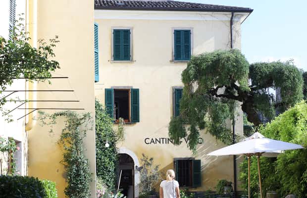 image n.1 of Lazise: Historical Center Wine Tasting Tour activity in Lombardy, uploaded by supplier