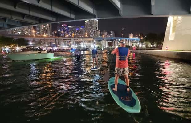 image n.1 of Miami: City Lights SUP or Kayak Night Tour activity in Miami, uploaded by supplier