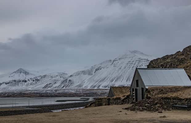 imagen n.º 1 de Reikiavik: Excursión de 2 días por el Oeste con Snæfellsnes y el Círculo de Plata actividad en Vesturland, subida por el proveedor