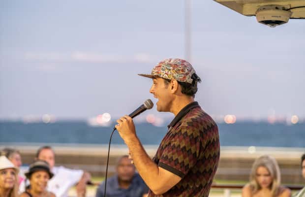 芝加哥活动图像1/芝加哥：1.5 小时日落湖风景游船，由供应商上传