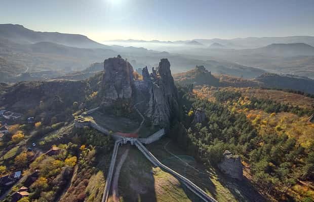 1. fotó – Belogradchik: Belogradchik sziklák felett hőlégballon repülés: Hőlégballon repülés Belogradchik sziklák felett – program helye: Belogradchik, feltöltötte a programszervező