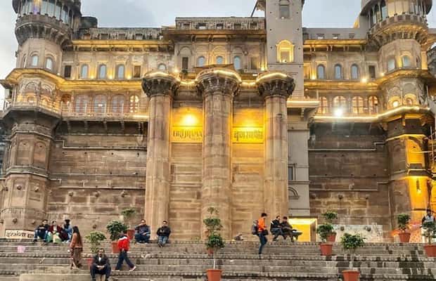 imagem n.1 de Varanasi : Excursão de 1 dia aos destaques da cidade e cruzeiro guiado pelo Ganges atividade em Varanasi, carregada pelo fornecedor