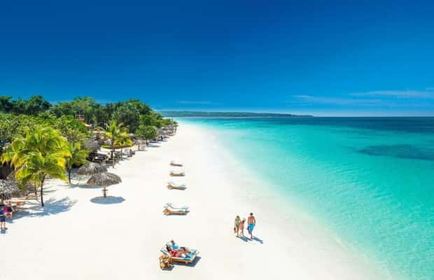 imagem n.1 de De Falmouth: Seven Mile Beach, Margaritaville e Ricks Cafe atividade em Montego Bay, carregada pelo fornecedor