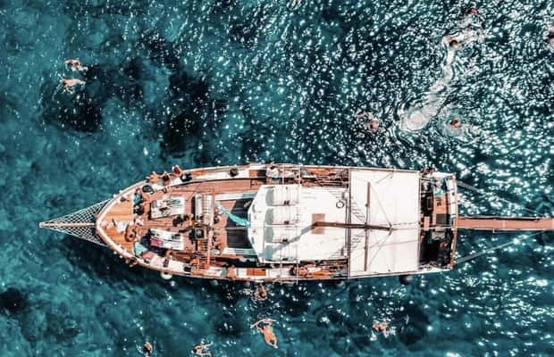 image n.1 of Naxos: Rina Cave-Koufonisi Cruise & Rina Cave Swim with BBQ activity in Cyclades, uploaded by supplier