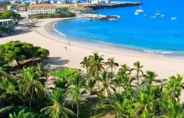 imagem n.1 de Tour privado: explore a ilha de Santiago atividade em Assomada, carregada pelo fornecedor