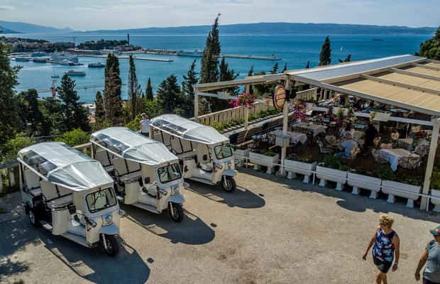 imagem n.1 de Split: City Highlights Tour de Tuk-Tuk Elétrico atividade em Split, carregada pelo fornecedor