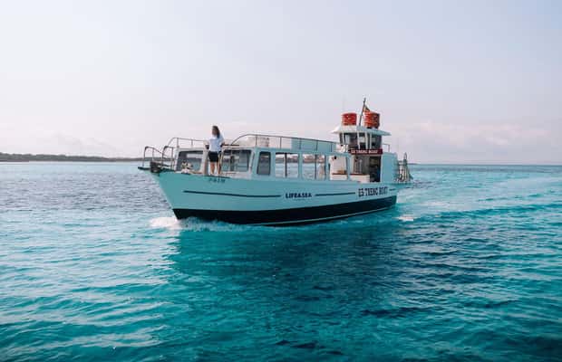image n.1 of Colònia de Sant Jordi: Es Trenc Boat Tour with Snorkeling activity in Ses Covetes, uploaded by supplier