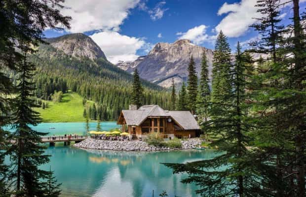 image n.1 of Louise Louise, Banff Gondola, Minnewanka & Emerald Lakes activity in Banff, uploaded by supplier