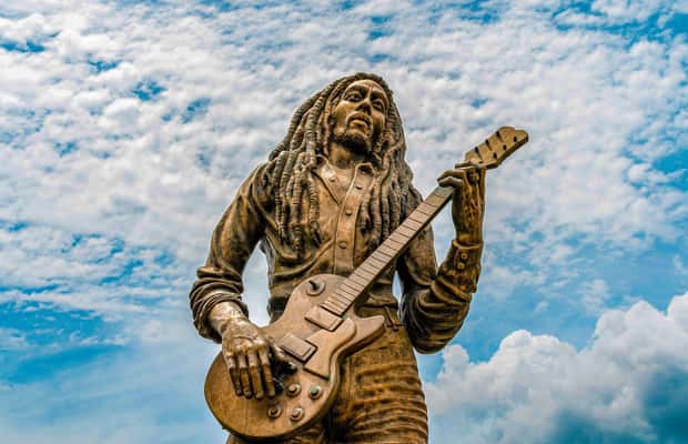 imagem n.1 de De Montego Bay: Tour guiado de 9 milhas pelo local de nascimento de Bob Marley atividade em Clarendon, carregada pelo fornecedor