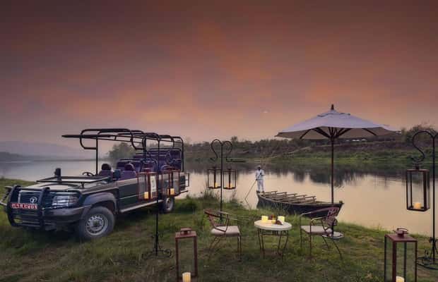imagen n.º 1 de Elegancia en Chitwan: Una Experiencia de Lujo de 3 Días en la Naturaleza actividad en Pashchimanchal, Nepal, subida por el proveedor
