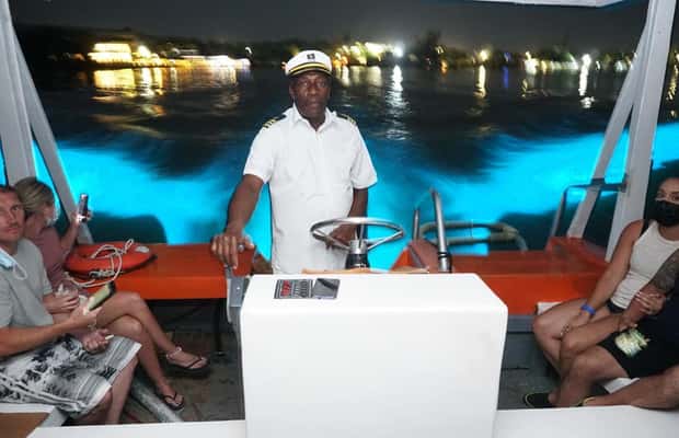 imagem n.1 de Tour noturno pela Luminous Lagoon e Rose Hall Great House atividade em Montego Bay, carregada pelo fornecedor
