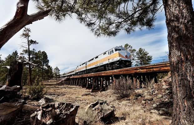 Image N°1 de Sedona, AZ : Visite guidée du Grand Canyon et chemin de fer historique activité à Arizona, publiée par le prestataire