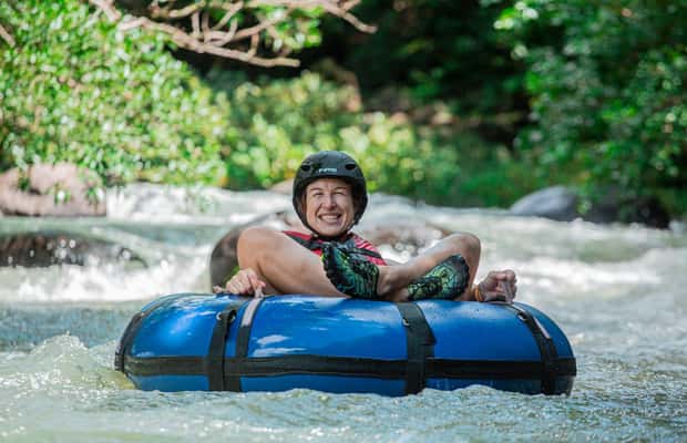 Immagine nº 1 di Rincón de la Vieja: Tour privato delle cascate e del tubing di La Leona attività a Liberia, Costa Rica, caricata dal fornitore