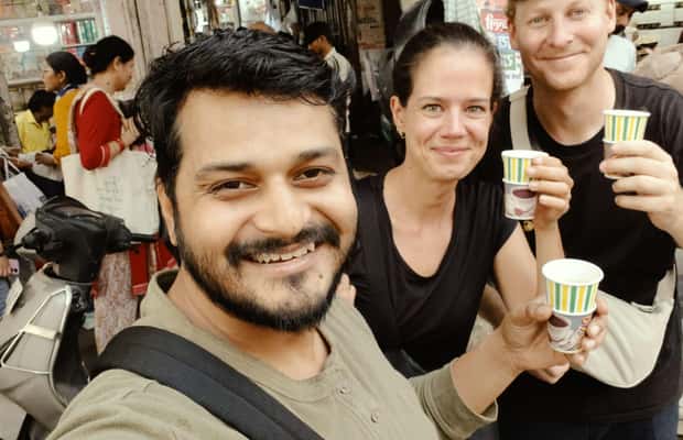 imagem n.1 de Old Delhi: Tour gastronómico de rua de 3 horas atividade em Nova Delhi, carregada pelo fornecedor