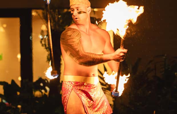 image n.1 of Oahu: Queens Waikiki Luau activity in Honolulu, uploaded by supplier