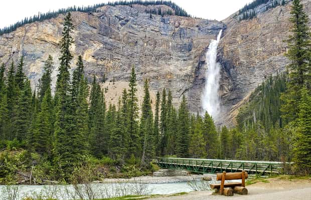pilt nr 1/Calgaryst: Moraine & Louise Lake, Banff & Falls Day Trip tegevusest Briti Columbia, üles laadinud tarnija