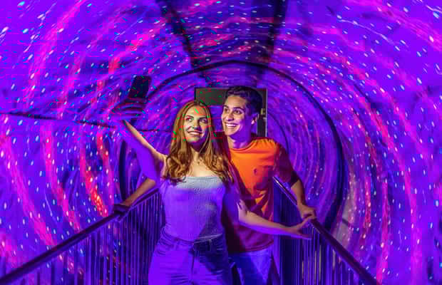 1. attēls no Filadelfija: Ilūziju muzeja noteikta laika ieejas biļete aktivitātes Filadelfija, augšupielādējis partneris