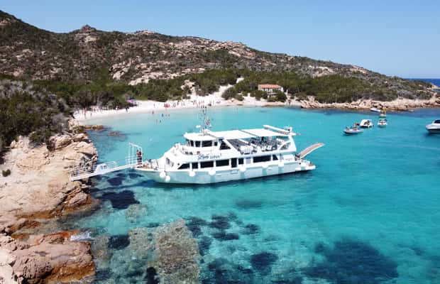 1. fotó – Palau-ból: La Maddalena-szigetcsoport 4 megállós hajókirándulás – program helye: Szardínia, feltöltötte a programszervező