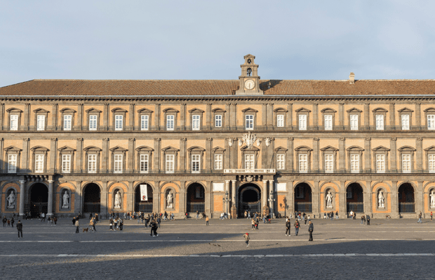 pilt nr 1/Napoli: Kuninglik palee sissepääsupilet koos digitaalse audiogiidiga tegevusest Napoli, üles laadinud tarnija