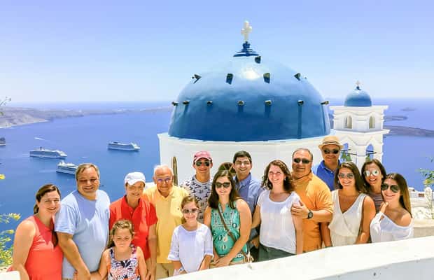 imagem n.1 de Santorini: Experiência privada de 6 horas no melhor de Santorini atividade em Cíclades, carregada pelo fornecedor