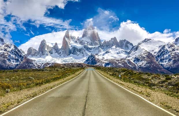 image n.1 of From El Calafate: El Chalten Full-Day Tour and Short Hike activity in Santa Cruz Province, uploaded by supplier