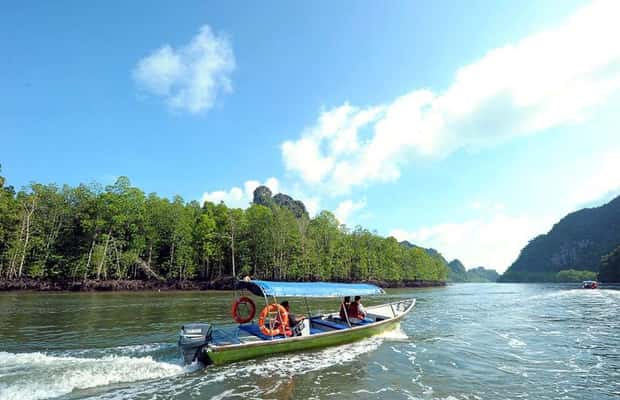 image n.1 of Langkawi: Island Hopping Shared Boat Tour activity in Kedah, uploaded by supplier