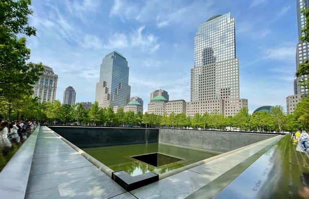imagen n.º 1 de Ground Zero 9/11 Memorial Tour & Optional 9/11 Museum Ticket actividad en Nueva York, subida por el proveedor