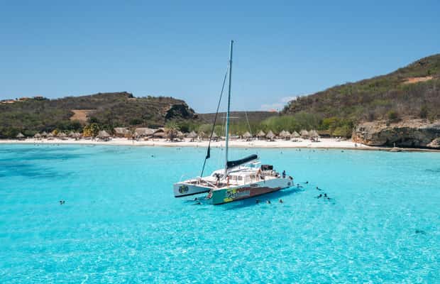 afbeelding n.1 van Curaçao: boottocht langs de westkust met stranden, barbecue en de Blauwe Grot activiteit in Curaçao, geüpload door aanbieder