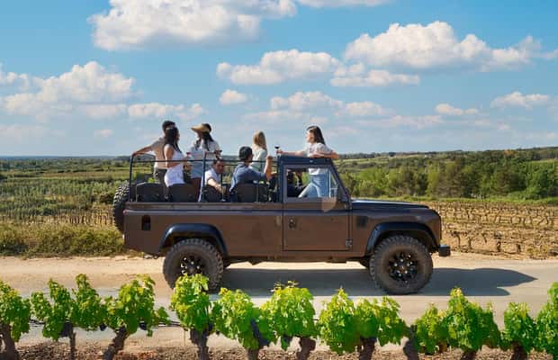 Bild Nr. 1 von Von Barcelona aus: Penedés Vineyards Tour mit 4WD und Wein & Cava Aktivität in Barcelona, hochgeladen vom Anbieter
