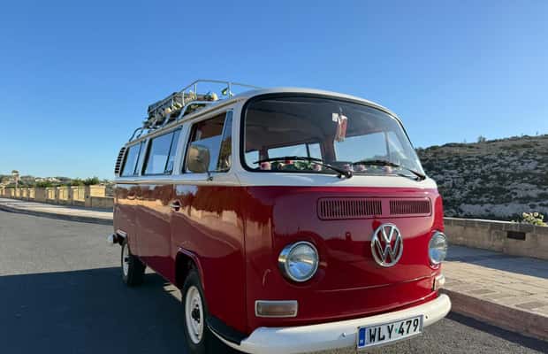 bild nr.1 av Malta: Privat VW-husbil med chaufför och luftkonditionering aktivitet i Il-Mellieħa, uppladdad av arrangören