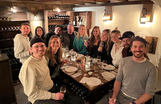 imagem n.1 de Colônia-Nippes: viagem de vinho (wine hopping) atividade em Colônia, Alemanha, carregada pelo fornecedor