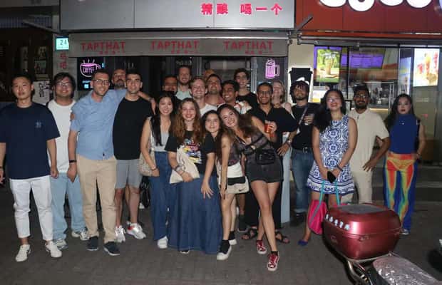 Image N°1 de Tournée des bars de Shanghai en 4 heures (tournée des bars et des boîtes de nuit) activité à Shanghaï, publiée par le prestataire