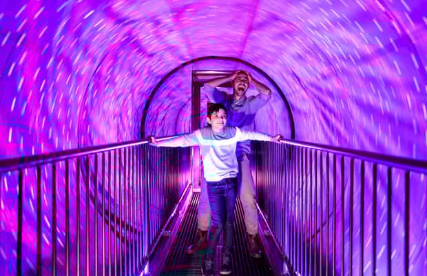 imagem n.1 de Thessaloniki: ingresso para o Museu das Ilusões atividade em Tessalônica, carregada pelo fornecedor