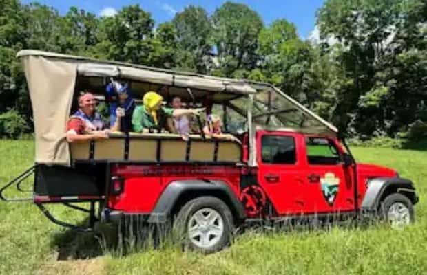 slika št. 1 aktivnosti 2,5–3-urno vodeno safari z džipom Mile-High Adventure na destinaciji Tennessee, naložil dobavitelj