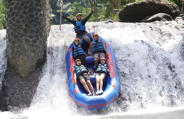 Obraz nr 1 z atrakcji Przygoda w Ubud: Najlepszy rafting na rzece Ayung All inclusive w Karangasem, przesłany przez organizatora