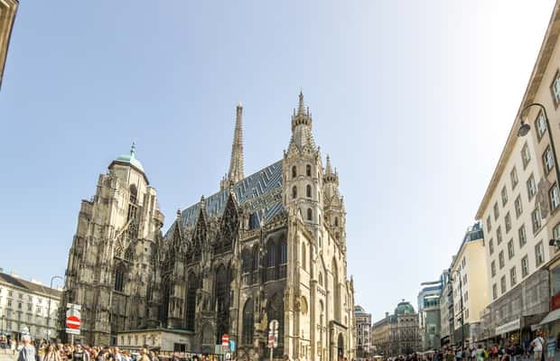 imagem n.1 de Salzburgo: viagem particular de um dia a Innsbruck atividade em Innsbruck, carregada pelo fornecedor