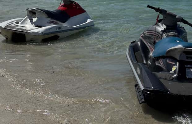 imagem n.1 de Montego Bay: experiência de carro a jato ou jet ski atividade em Montego Bay, carregada pelo fornecedor