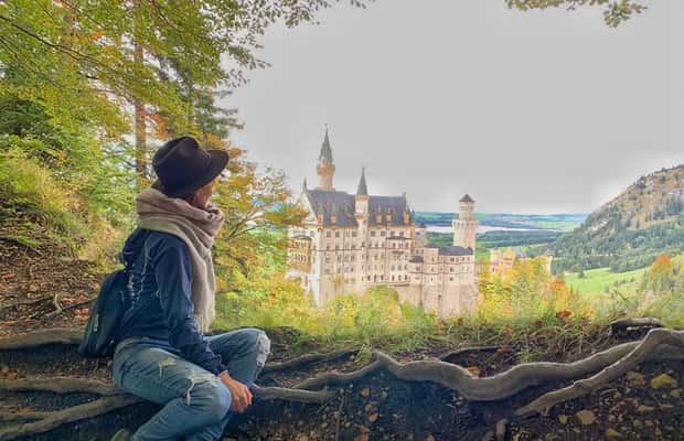 imagem n.1 de Tour particular: Castelo de Neuschwanstein e Alpes a partir de Innsbruck atividade em Schwangau, carregada pelo fornecedor
