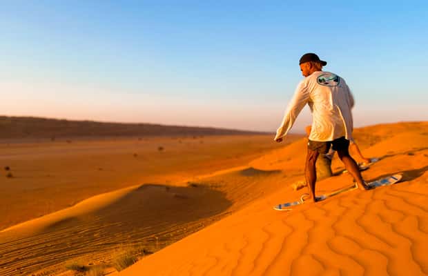 Immagine nº 1 di Muscat: Oasi di Wadi Bani Khalid e tour del deserto dell'Oman attività a Regione al-Sharqiyya, caricata dal fornitore