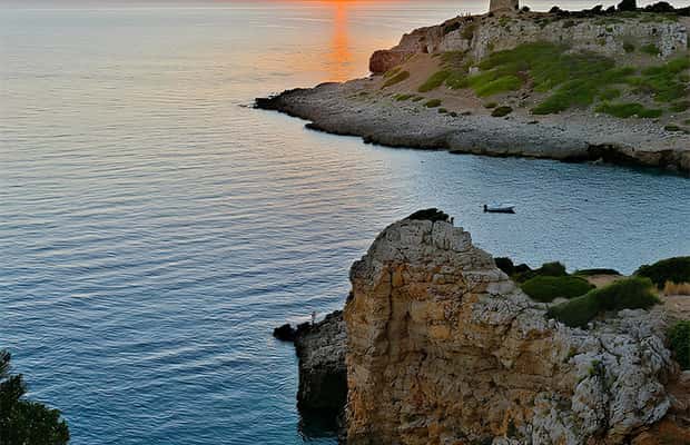 Immagine nº 1 di Gallipoli - Porto Selvaggio Torre Uluzzo Tour in barca +Aperitivo attività a Lecce, caricata dal fornitore