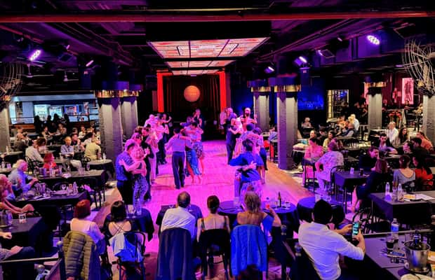 ミュージック BUENOS AIRES DIAS Y NOCHES DE TANGO sddefault.jpg