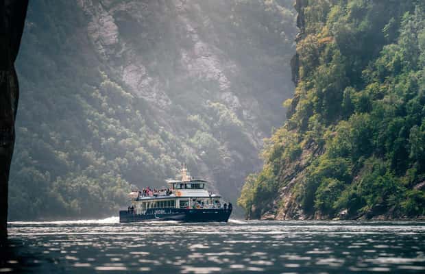 Bild Nr. 1 von Geiranger: Bootsfahrt zu den Fjorden und Wasserfällen Aktivität in Møre og Romsdal, hochgeladen vom Anbieter
