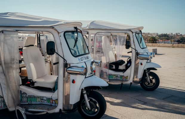 image n.1 of Porto: Private Sightseeing Tour by Electric Tuk Tuk activity in Foz do Douro, uploaded by supplier