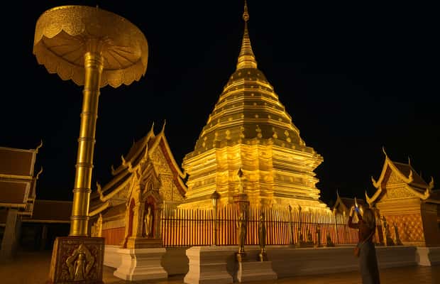 afbeelding n.1 van Chiang Mai: Doi Suthep en Wat Umong betoverende avondtour activiteit in Chiang Mai, geüpload door aanbieder