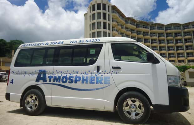 зображення №1 активності «Спільний трансфер до аеропорту - до готелю Port Vila» в такій локації: Порт-Віла, завантажене постачальником