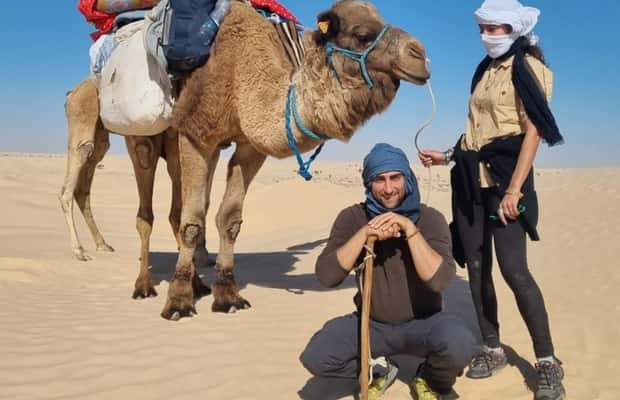 Image N°1 de Sahara Tunisie : Trekking à dos de chameau et Bivouac pour 2 Nignts activité à Gouvernorat de Médenine, publiée par le prestataire