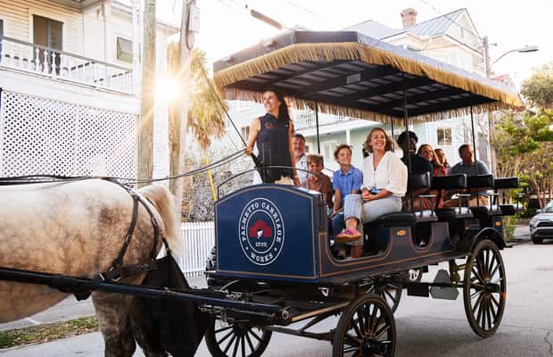 image n.1 of Charleston: Downtown Horse-Drawn Carriage Tour activity in Charleston, uploaded by supplier