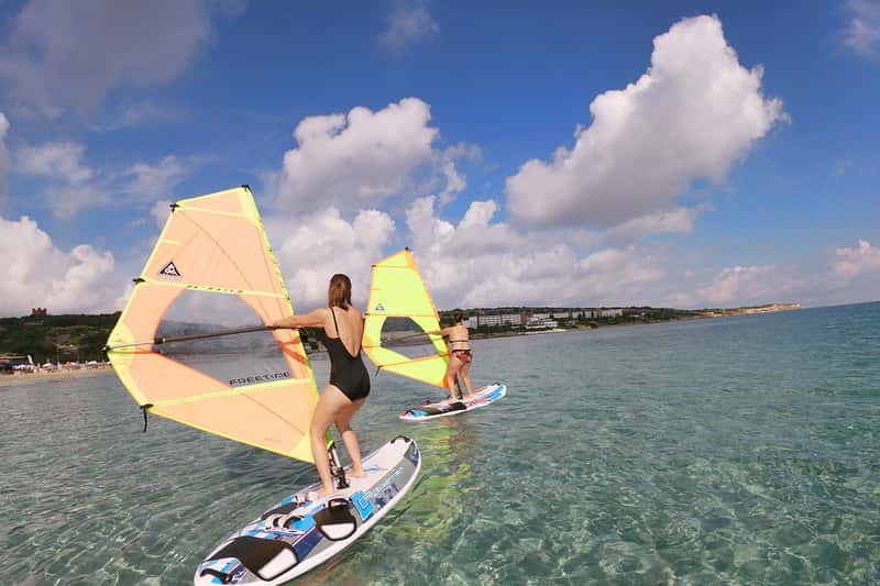 Mellieha: Windsurfing Lesson for Beginners