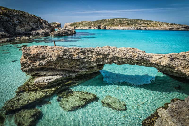 Malta: Comino, Blue Lagoon, + Sea Caves Day Trip